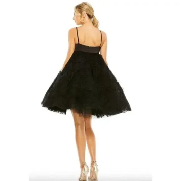 NWT MAC DUGGAL Dress Size 2 Evening Gown Black Mini Tulle Satin Bow Fit Flare - Picture 4 of 8
